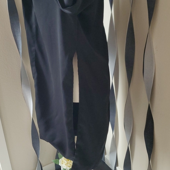 High side-slit, Black open coat - Picture 6 of 9